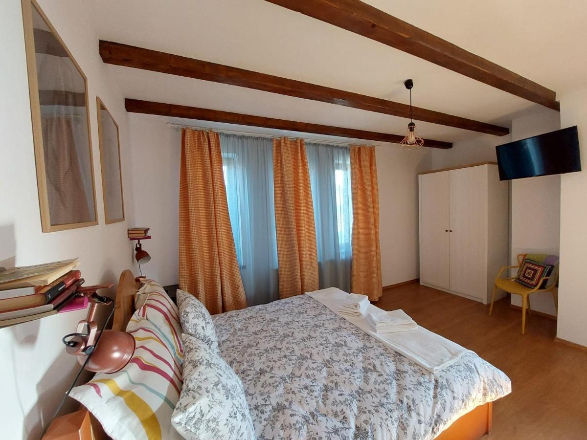 Pensiunea Vera Rîşnov Exteriér fotografie