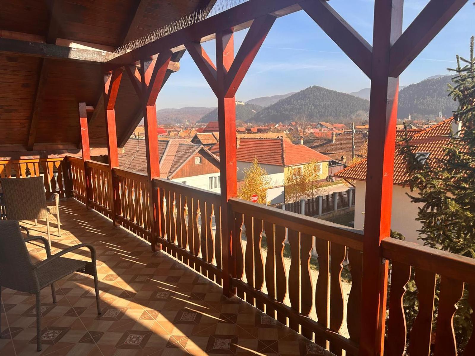 Pensiunea Vera Rîşnov Exteriér fotografie